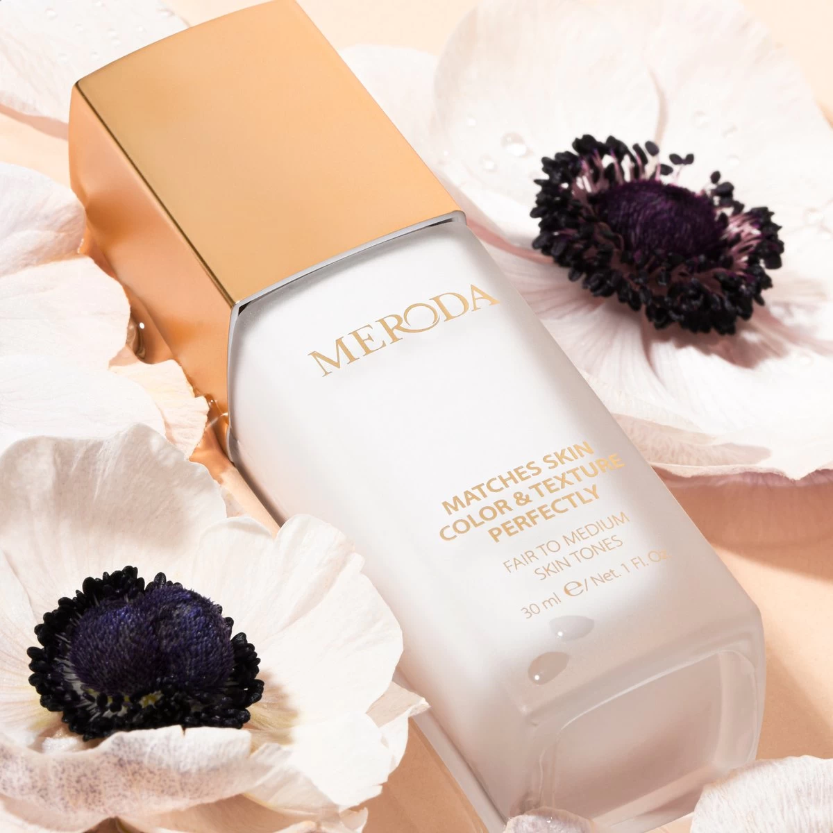 Meroda Changing Foundation - Kleurveranderende Foundation - 30ml 2 Meroda Changing Foundation - Kleurveranderende Foundation - 30ml - Afbeelding 2