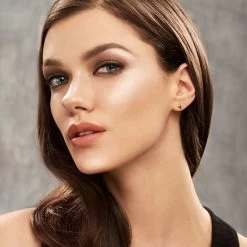 Maybelline Master Studio Strobing Highlighter Stick - 100 Light -Make-Up Poeder Verkoop 1200x1200 322