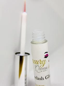 Luxuryqueenlashes Wimperlijm - Clear, Doorzichtig (2st) (NIEUWE VERPAKKING) 6 Luxuryqueenlashes Wimperlijm - Clear, Doorzichtig (2st) (NIEUWE VERPAKKING) -Make-Up Poeder Verkoop 904x1200