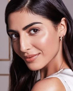 Max Factor - Radiant Lift Foundation - 050 Natural 15 Max Factor - Radiant Lift Foundation - 050 Natural -Make-Up Poeder Verkoop 960x1200 1